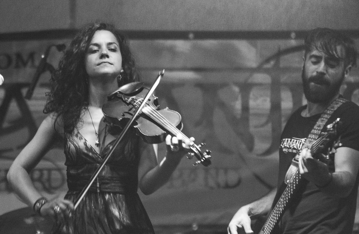 Concerto balfolk rock ALZAMANTES all'Isola del Giglio (GR)